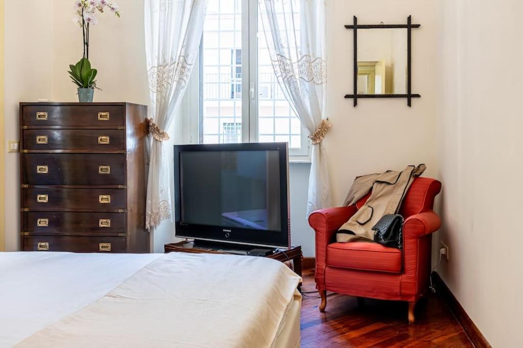 Antica Dimora Borghese Di Nunur- Piazza Del Popolo Apartment Rom
